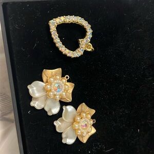 Vintage Gold  tone reversible heart pendant and earrings